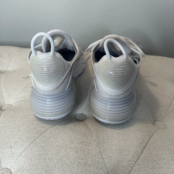 Nike AirMax 2090 - Picture 3 of 6